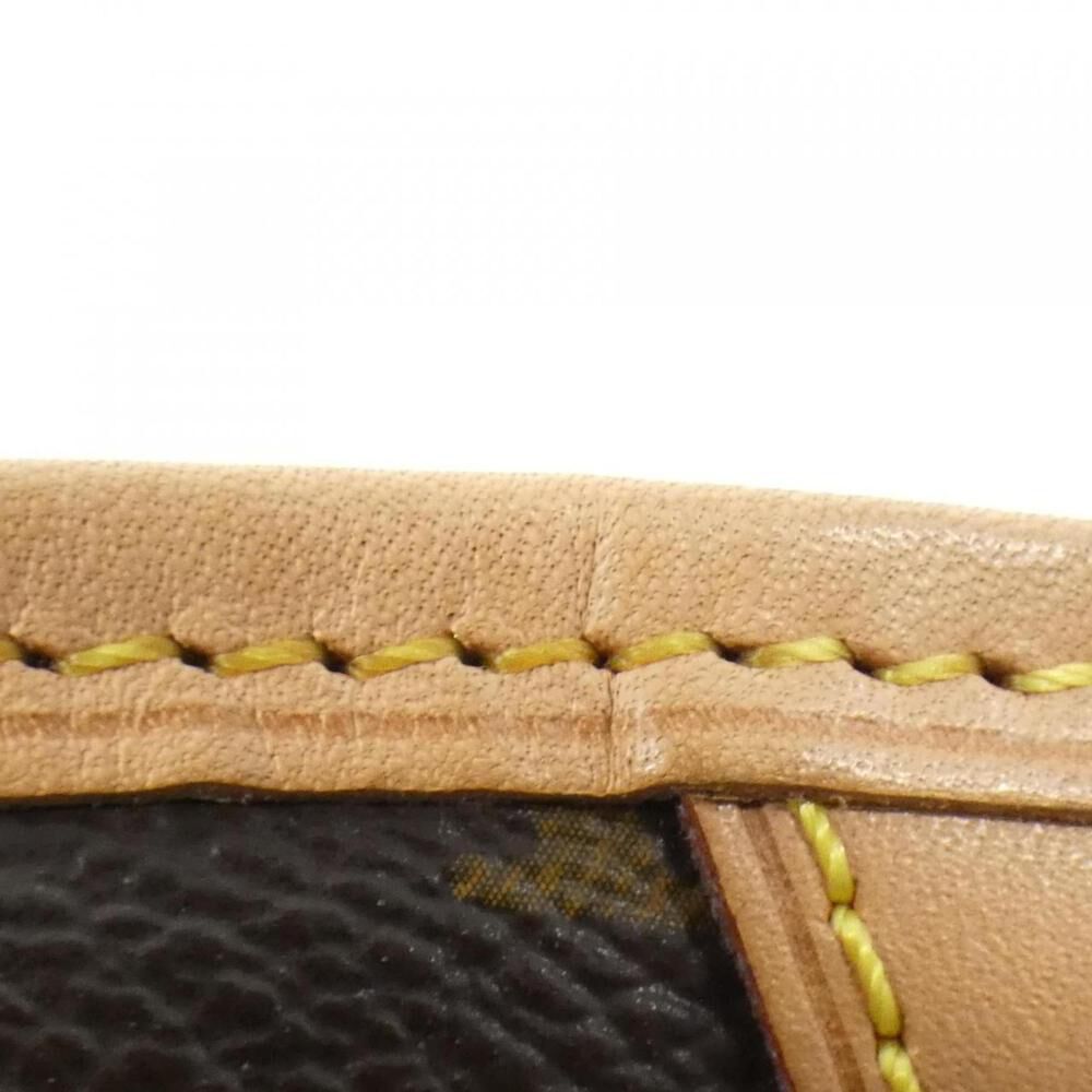 Louis Vuitton Menilmontant