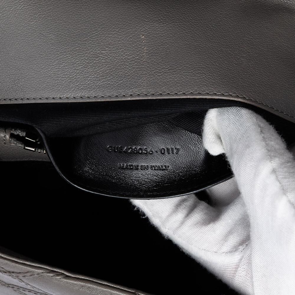 Yves Saint Laurent Handbag