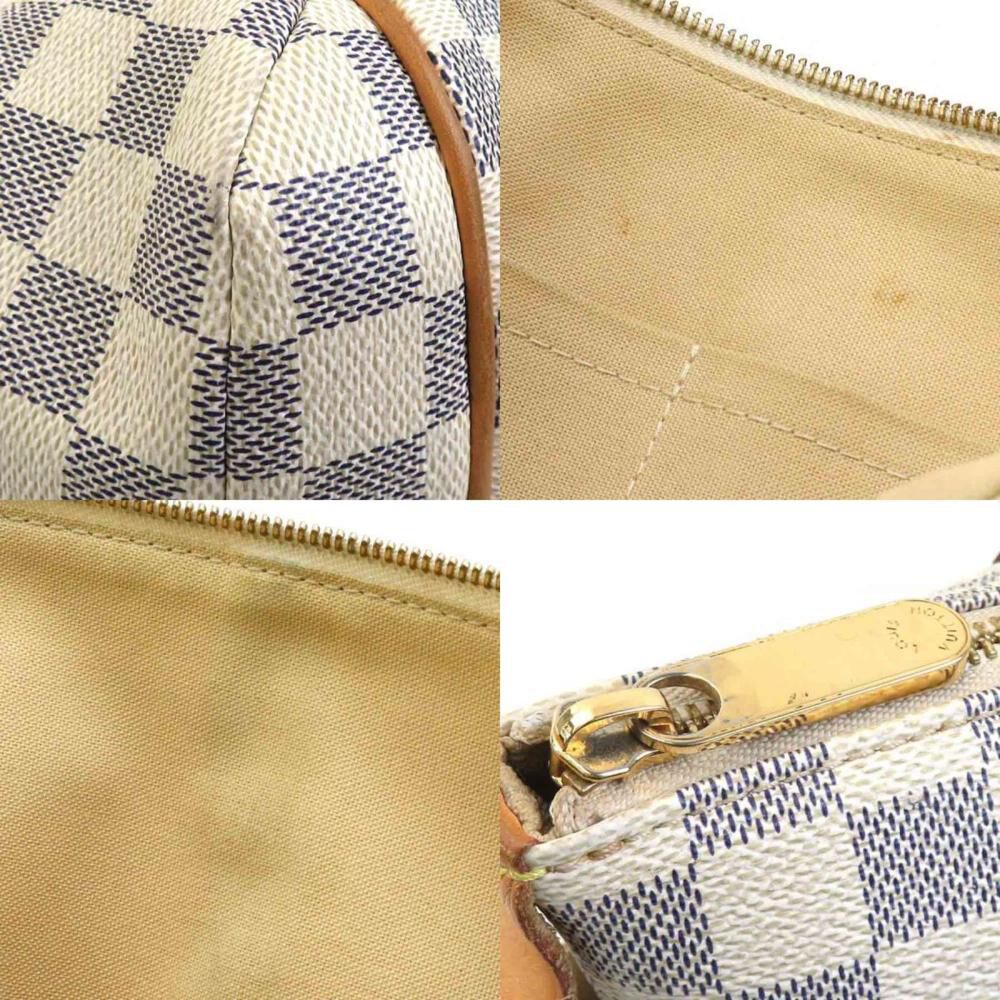 Louis Vuitton Totally