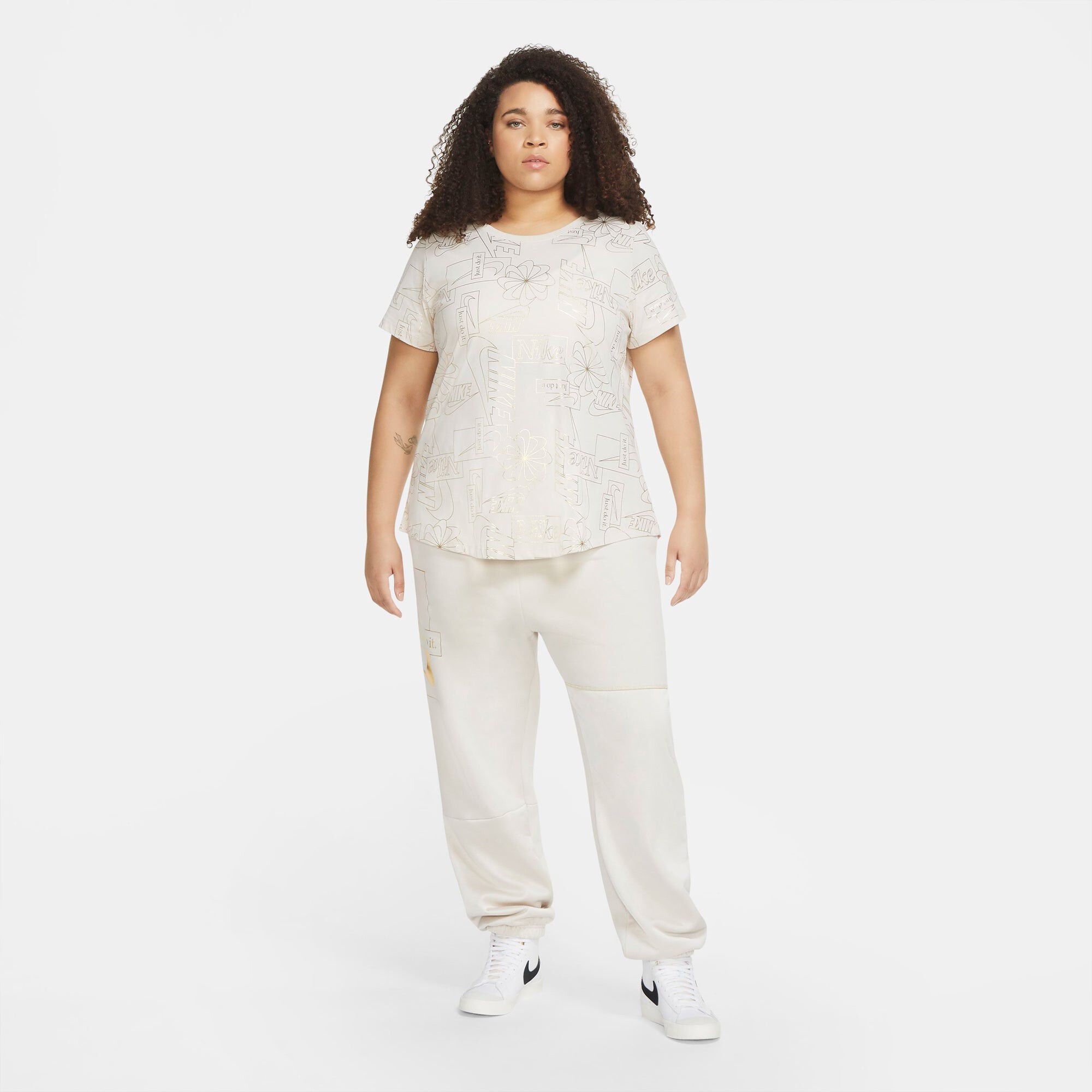 Sportswear Icon Clash T-shirt