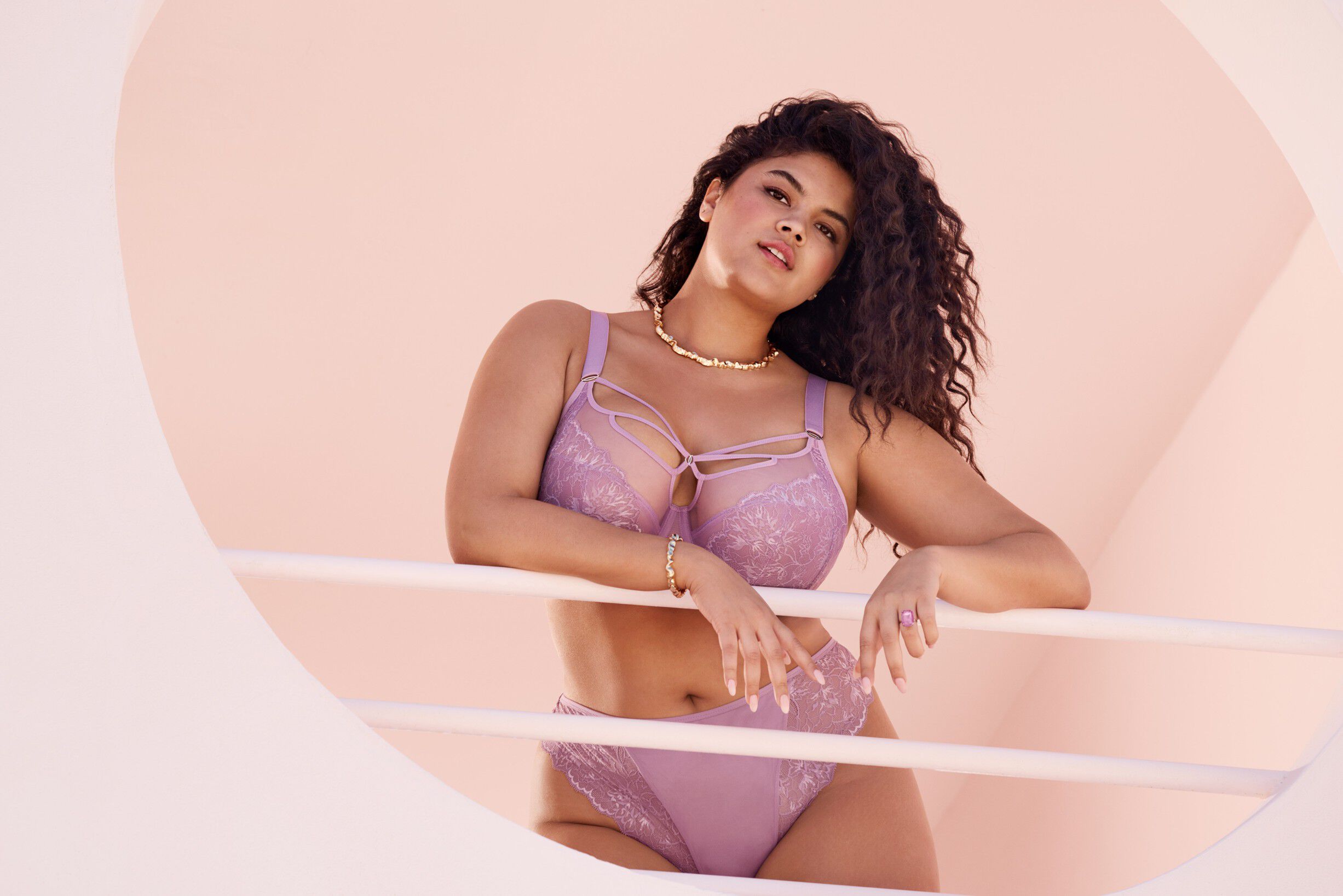 BRIANNA UW PLUNGE BRA