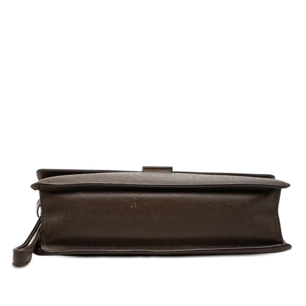 Louis Vuitton Clutch