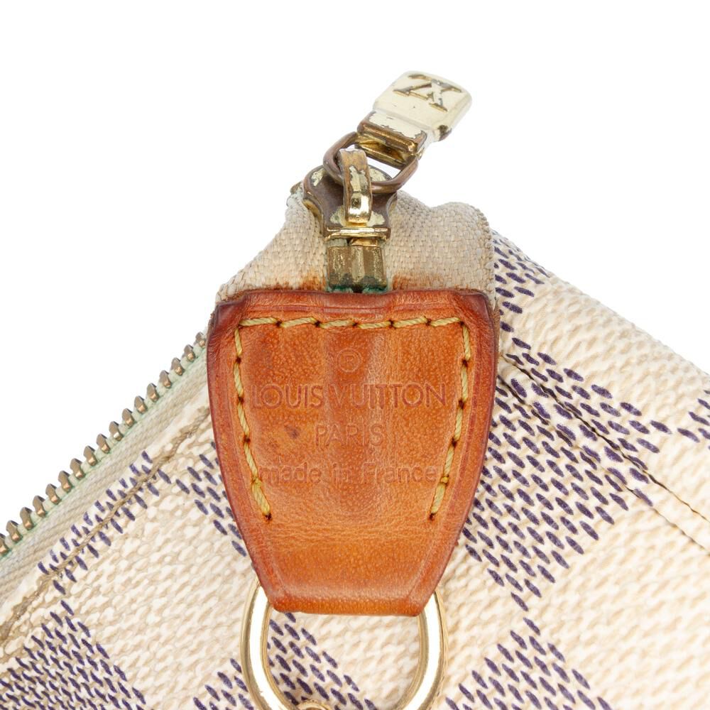 Louis Vuitton Pochette Accessoires