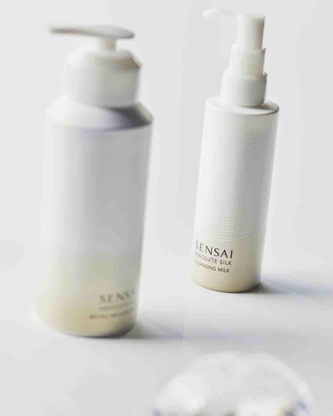 Absolute Silk Micro Mousse Wash