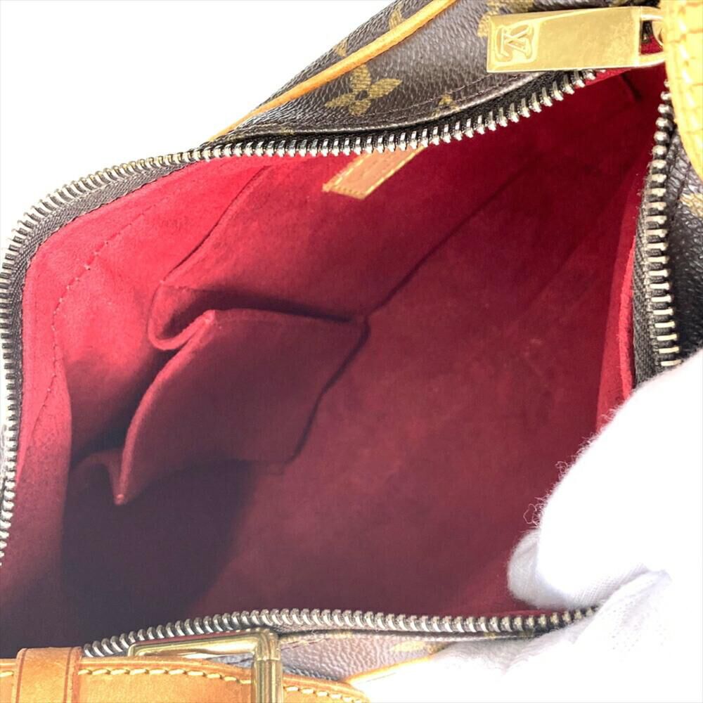 Louis Vuitton Shoulder Bags