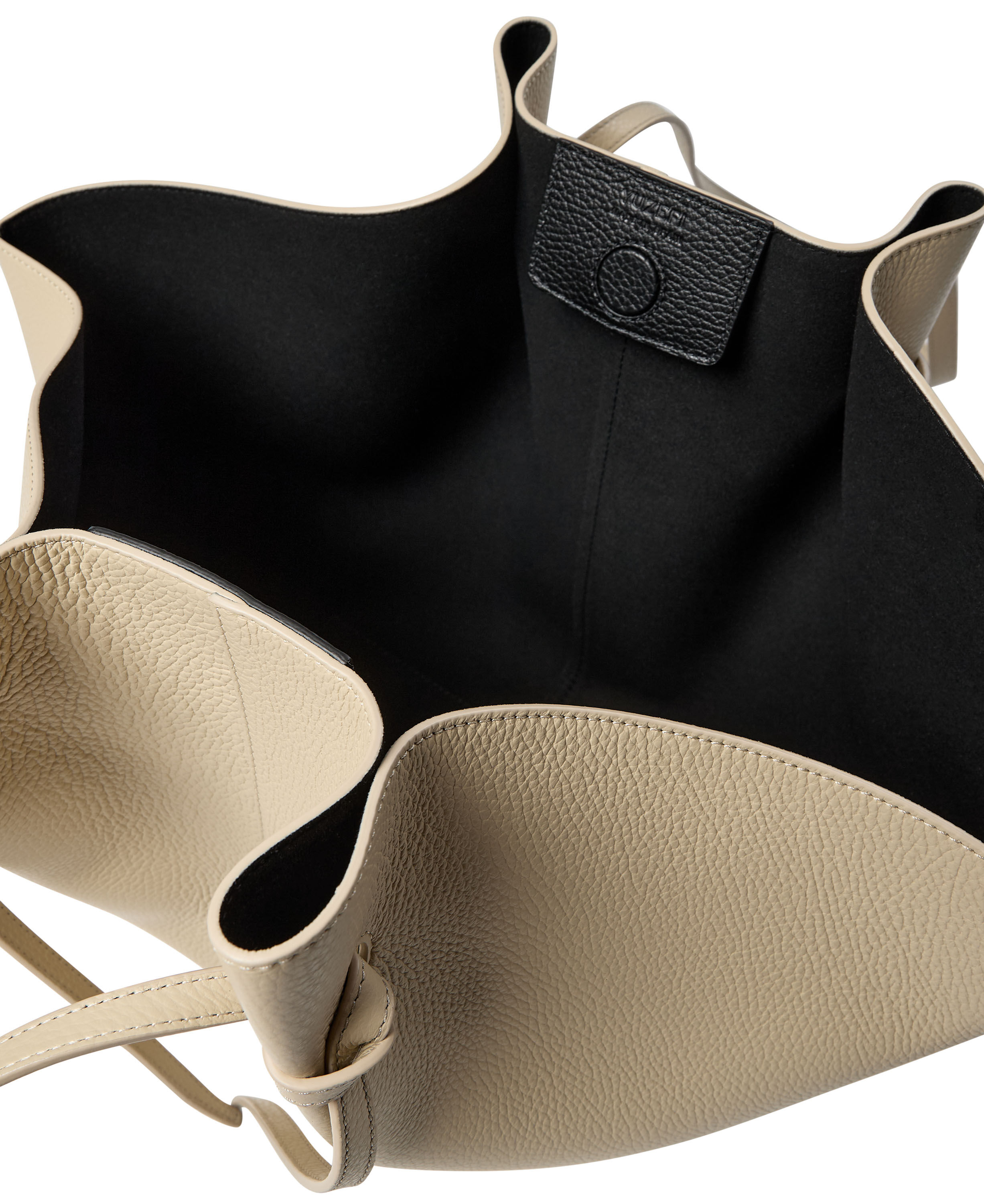 LARGE MOCHI PEBBLE GRAIN LEATHER