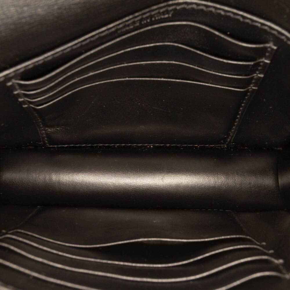 Yves Saint Laurent Shoulder Bag