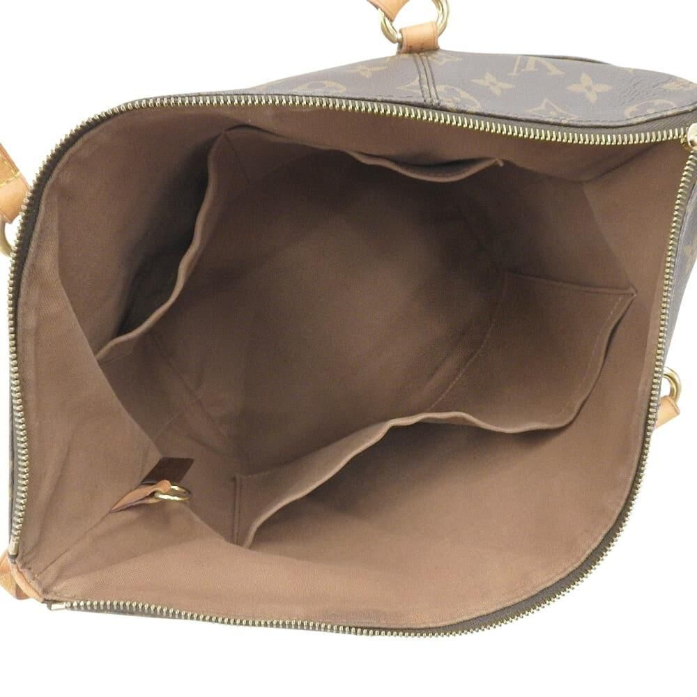 Louis Vuitton Totally