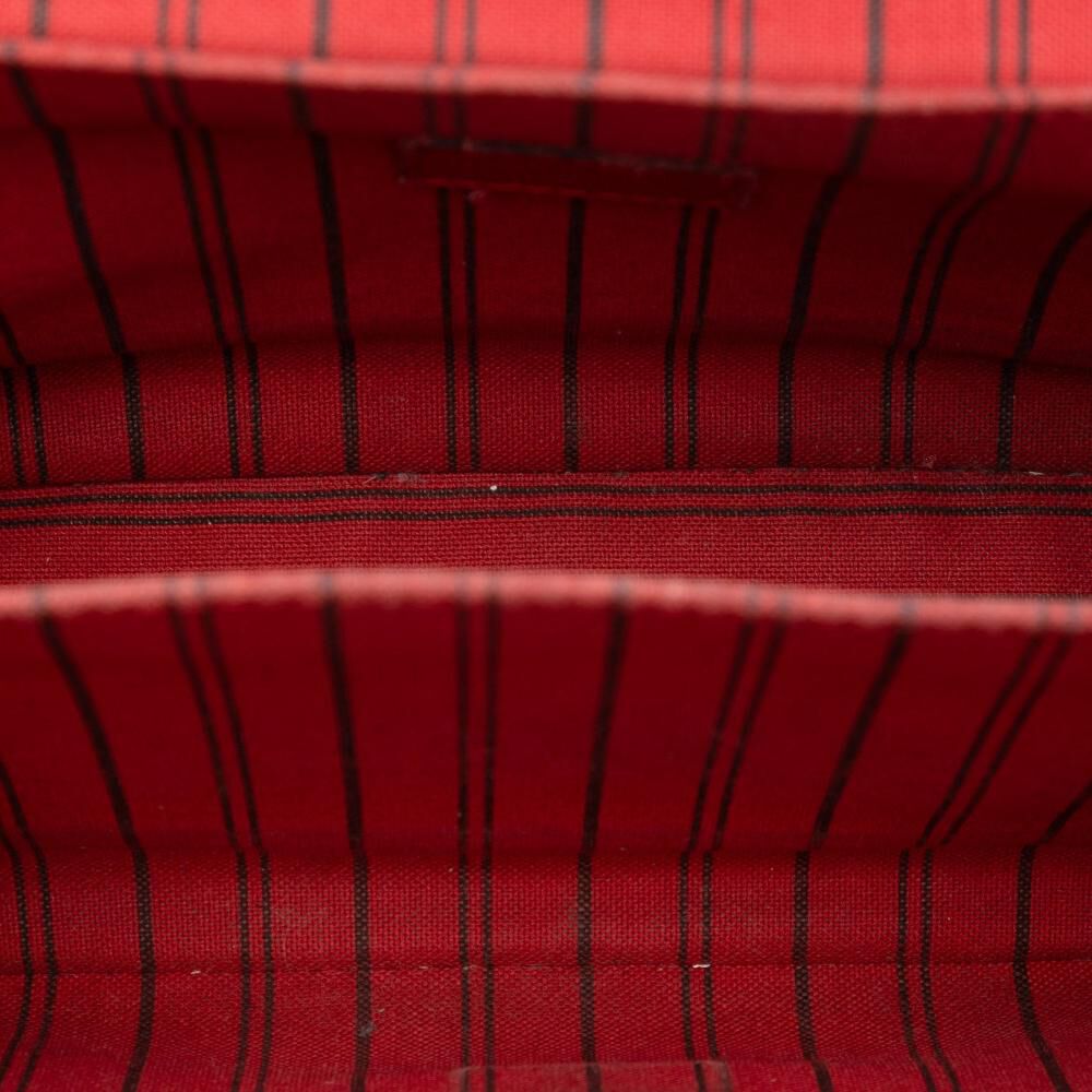 Louis Vuitton Pochette M&eacute;tis