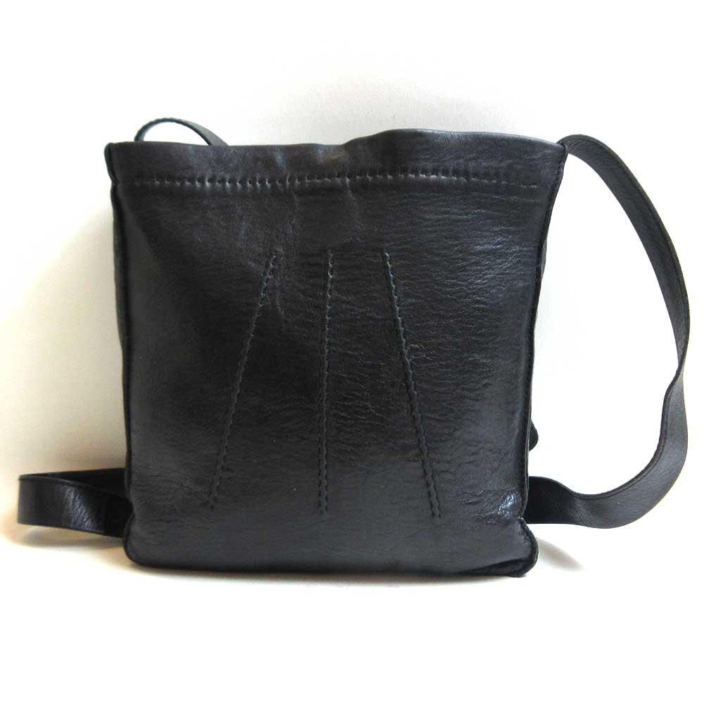 Crossbody tasker