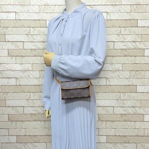 Louis Vuitton Florentine Pochette