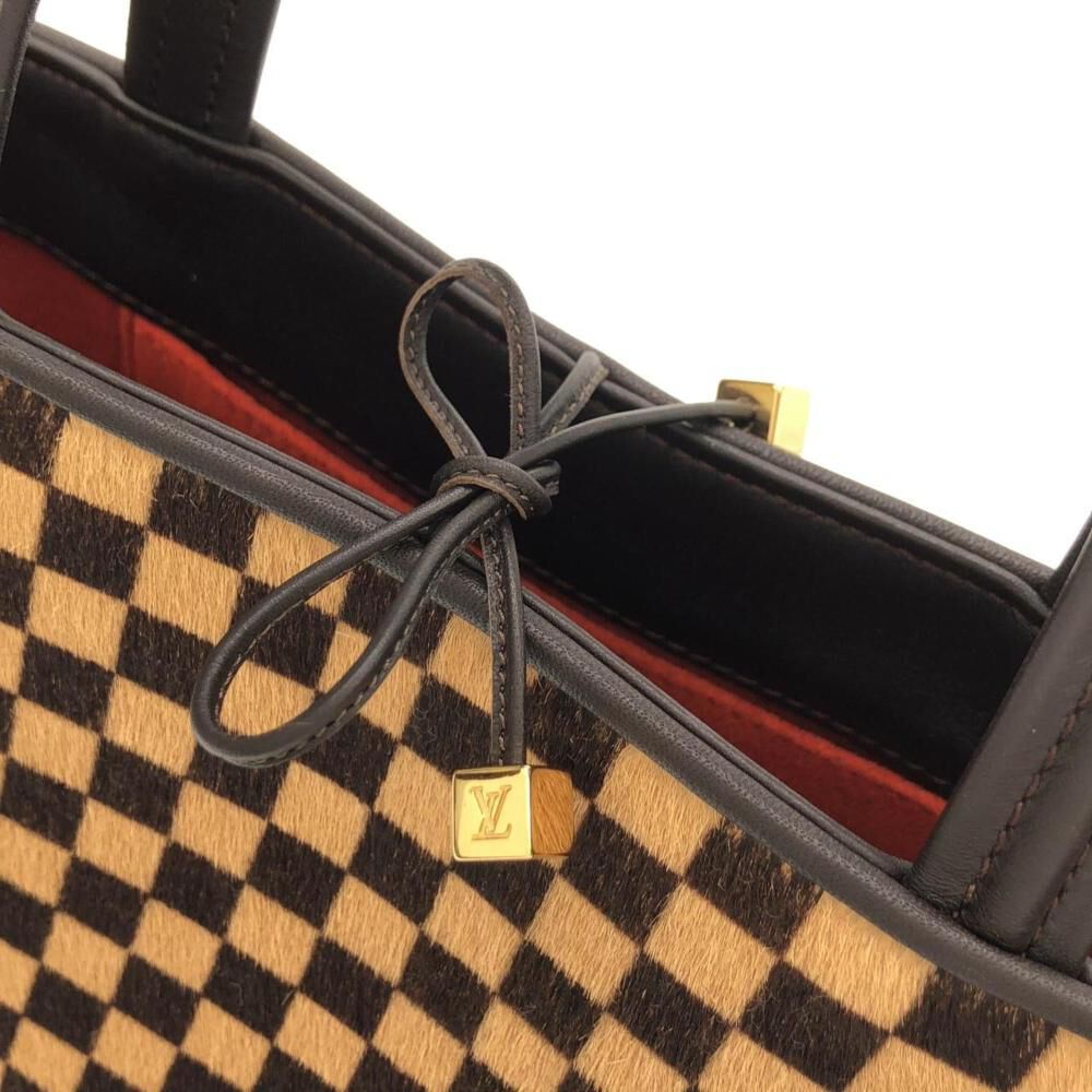 Louis Vuitton Tote