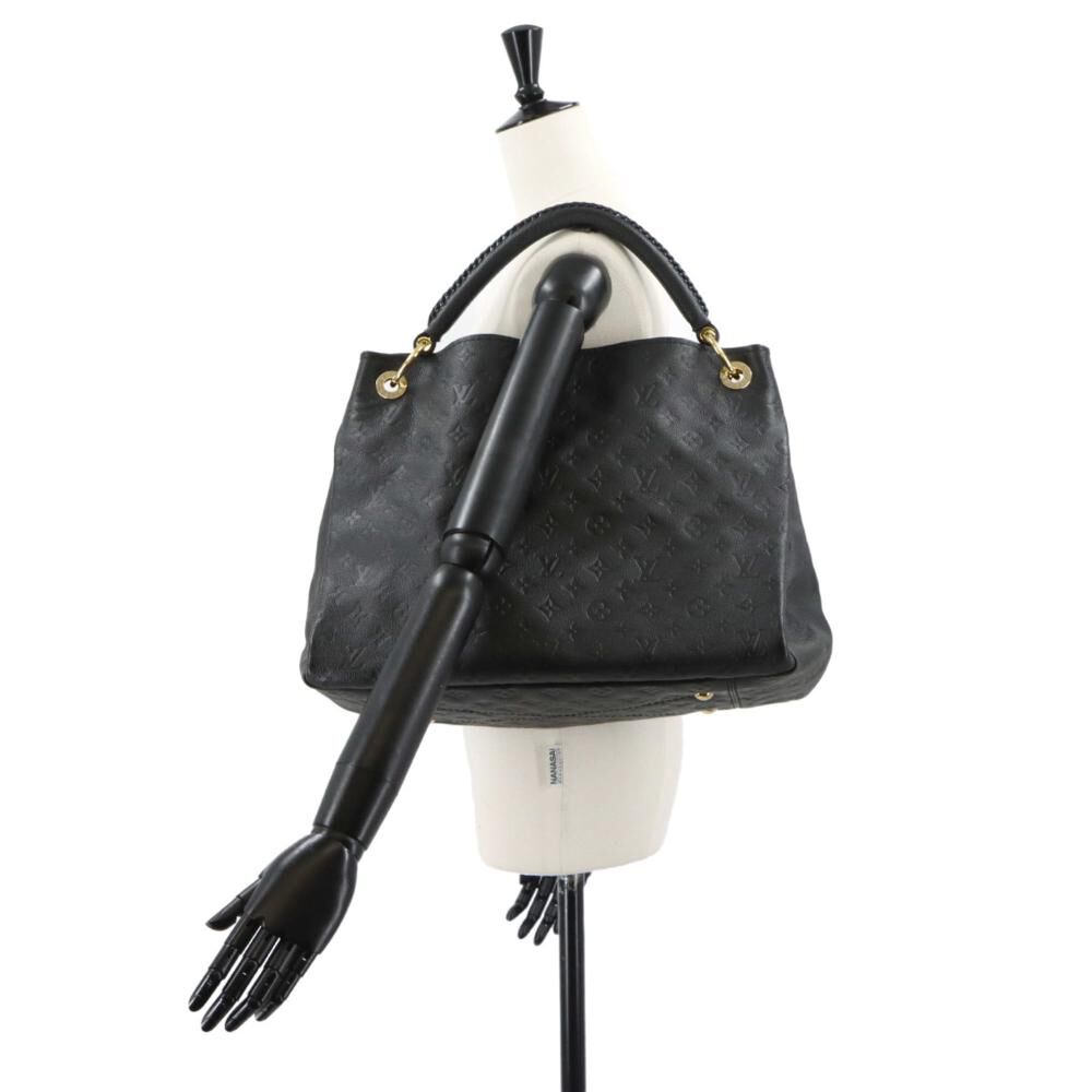 Louis Vuitton Artsy