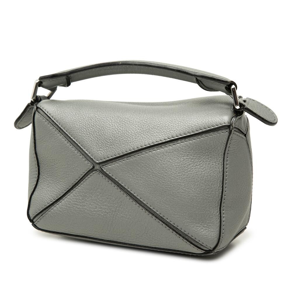 Loewe Puzzle