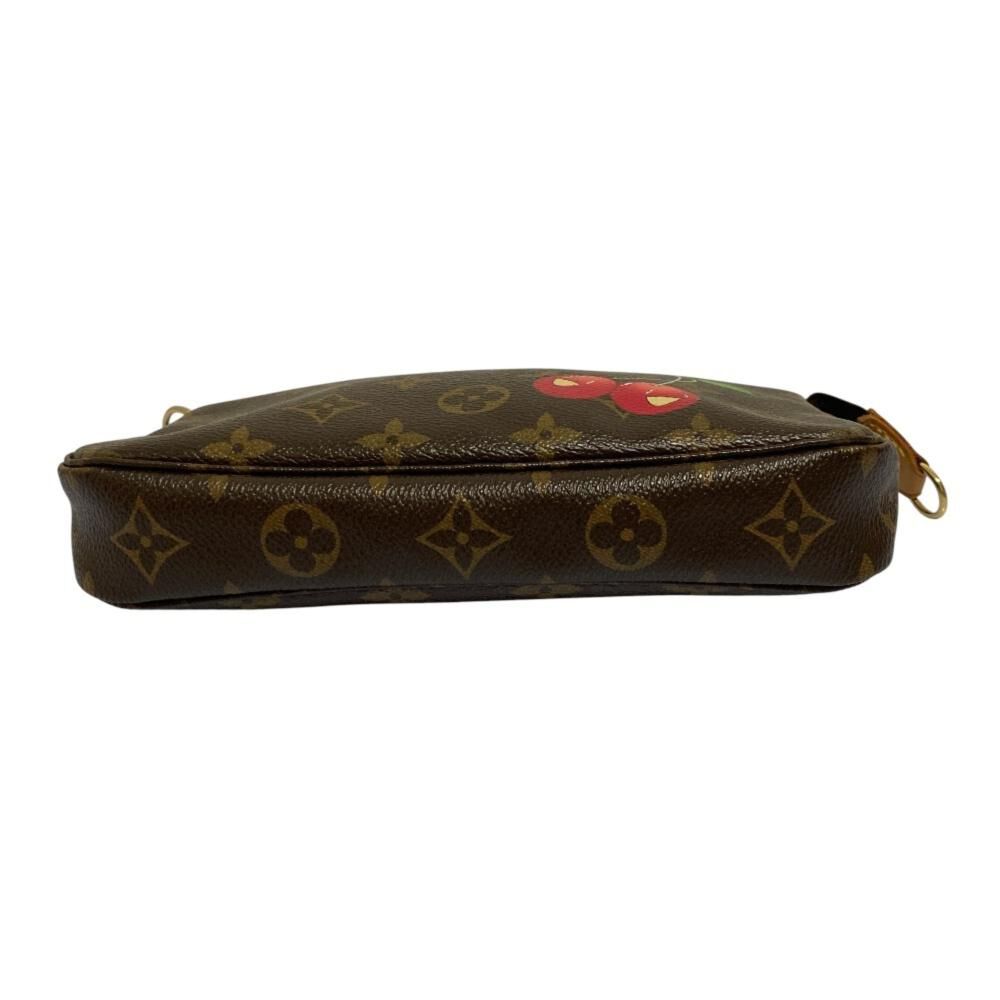 Louis Vuitton Pouch