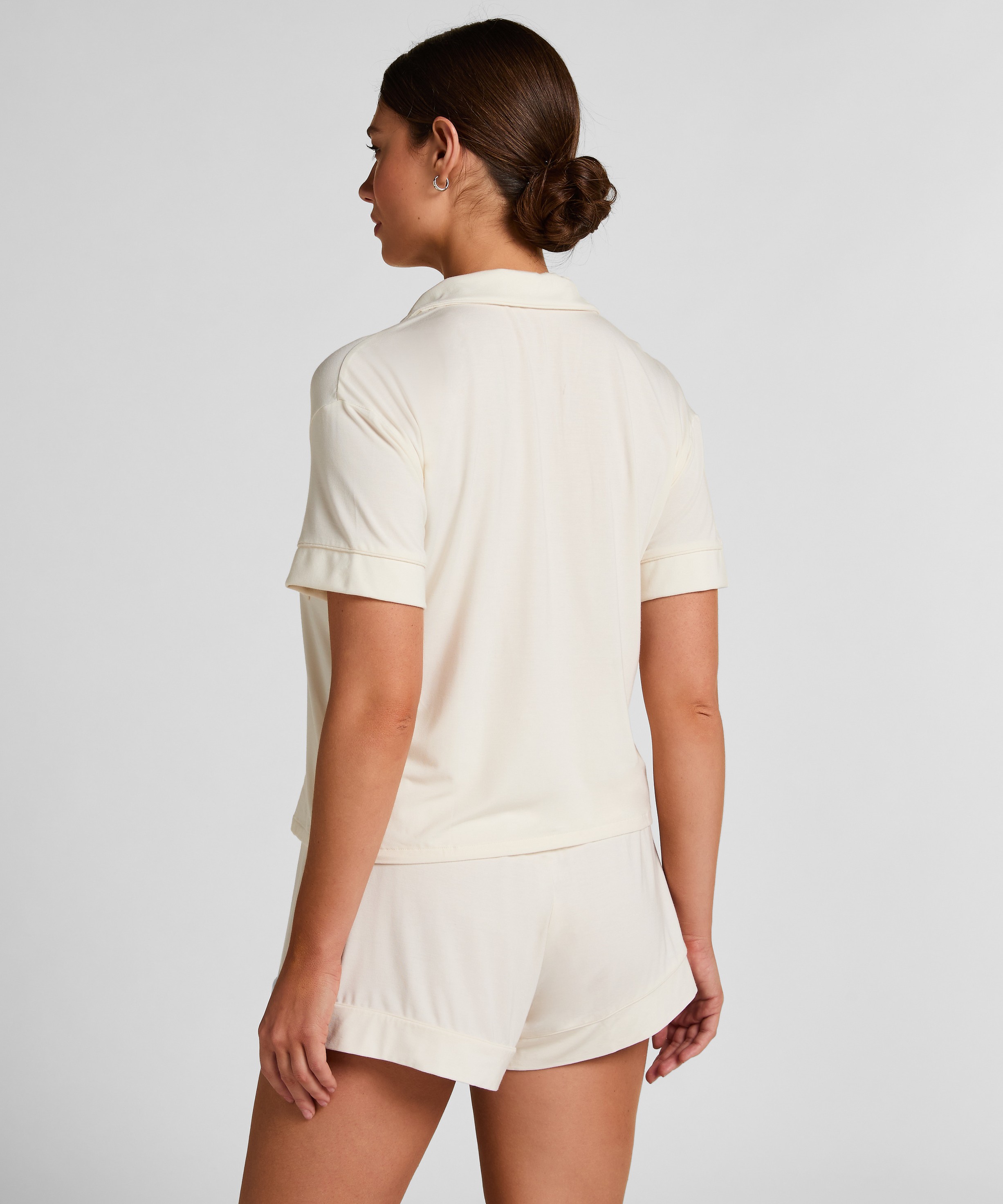 Essential Jersey Shortsleeved Jacket