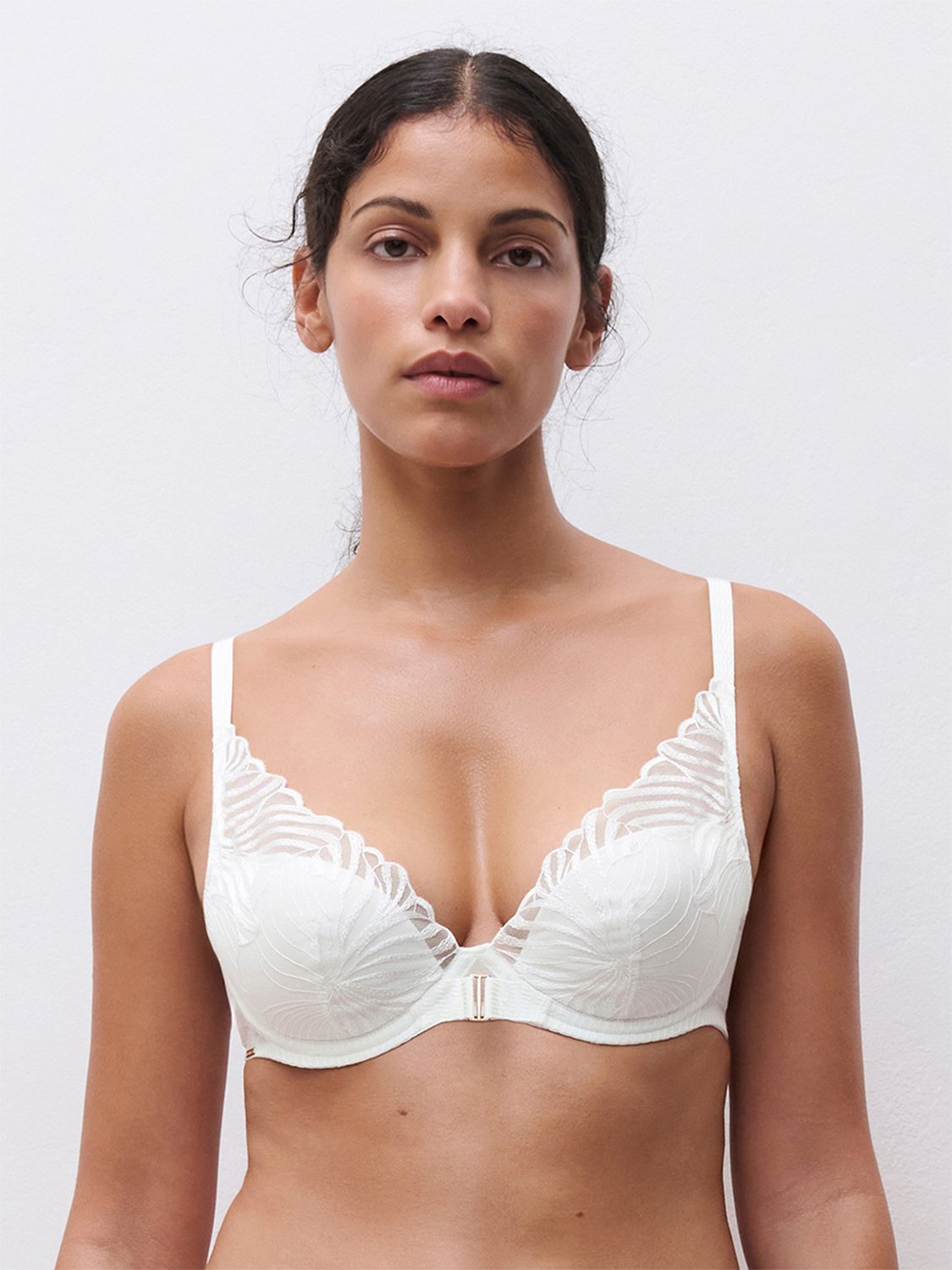 Legend Tshirt Plunge Bra - Køb til DKK 593 - Spar 25%