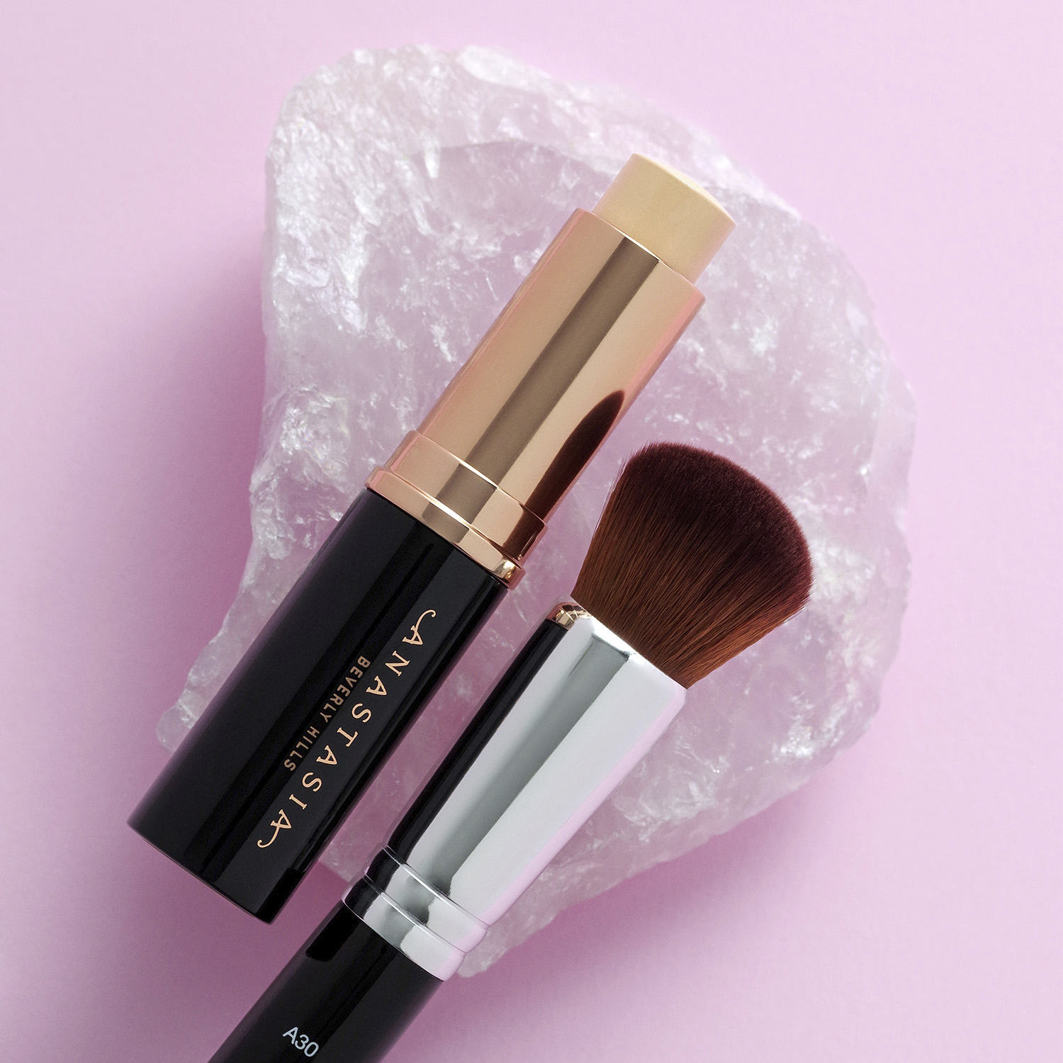 Domed Kabuki Brush #A30