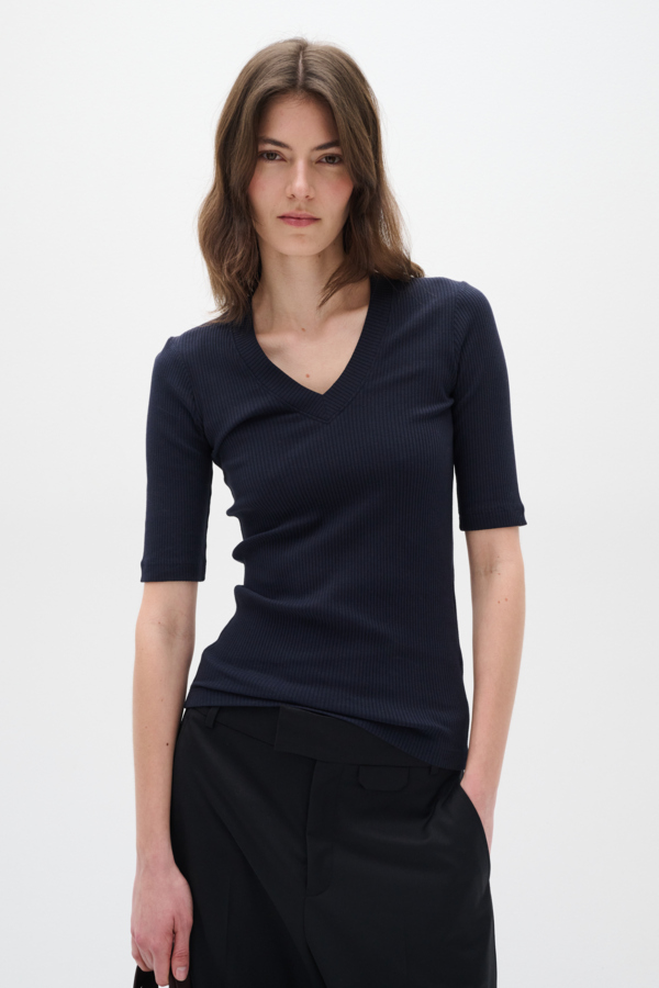 Dagnaiw V Tshirt
