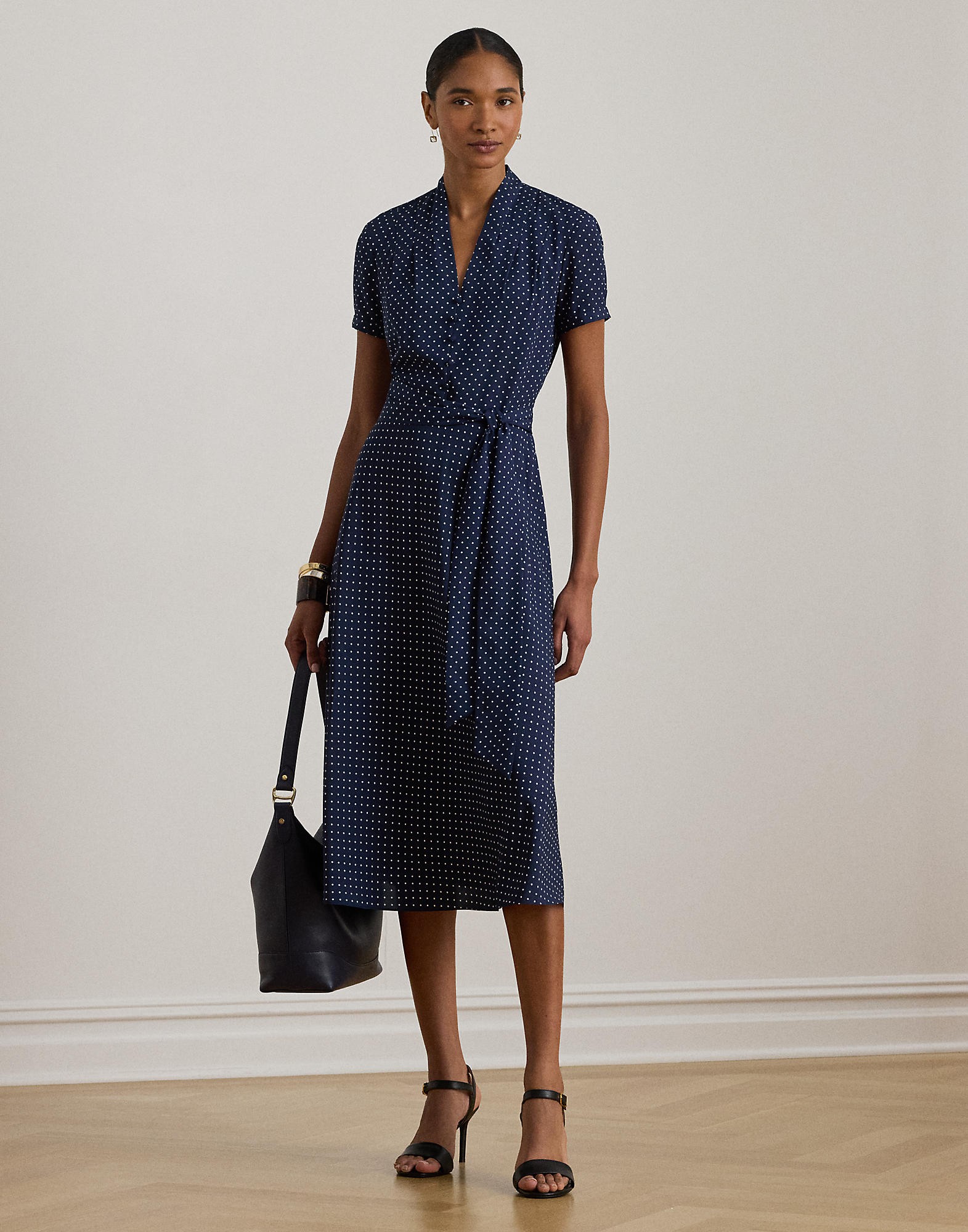Polkadot Belted Crepe Dress - Køb til DKK 1.377 - Spar 40%