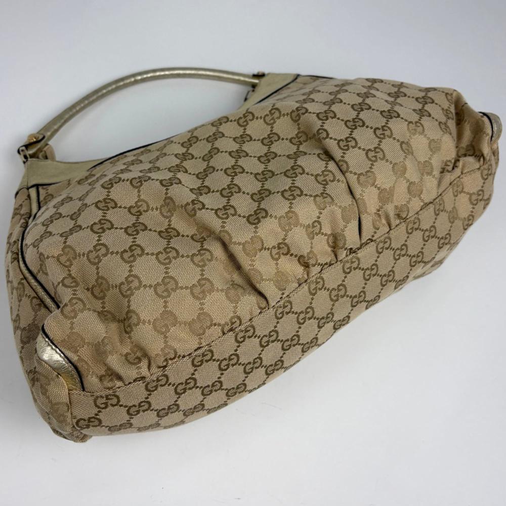 Gucci Shoulder Bag