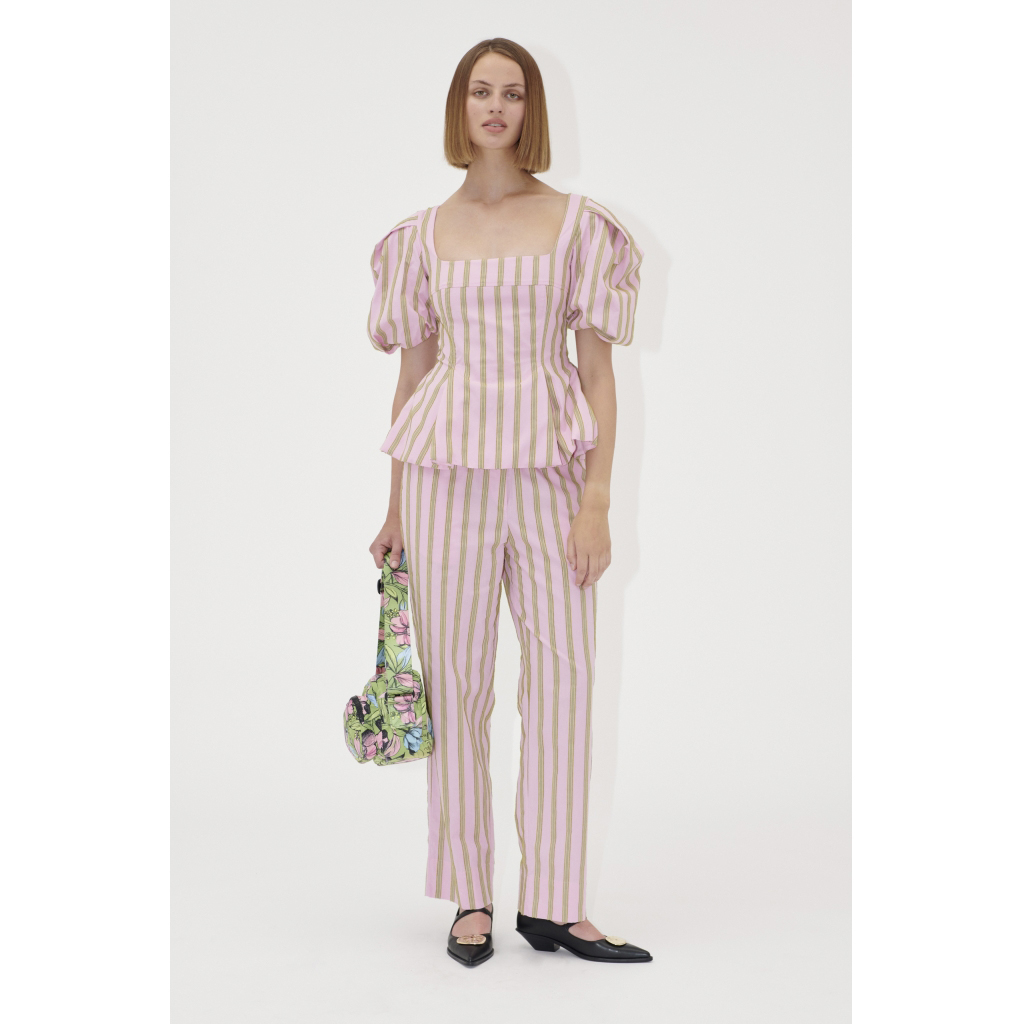 2344 Soft Jacquard Weave, Blouson Sleeve Top