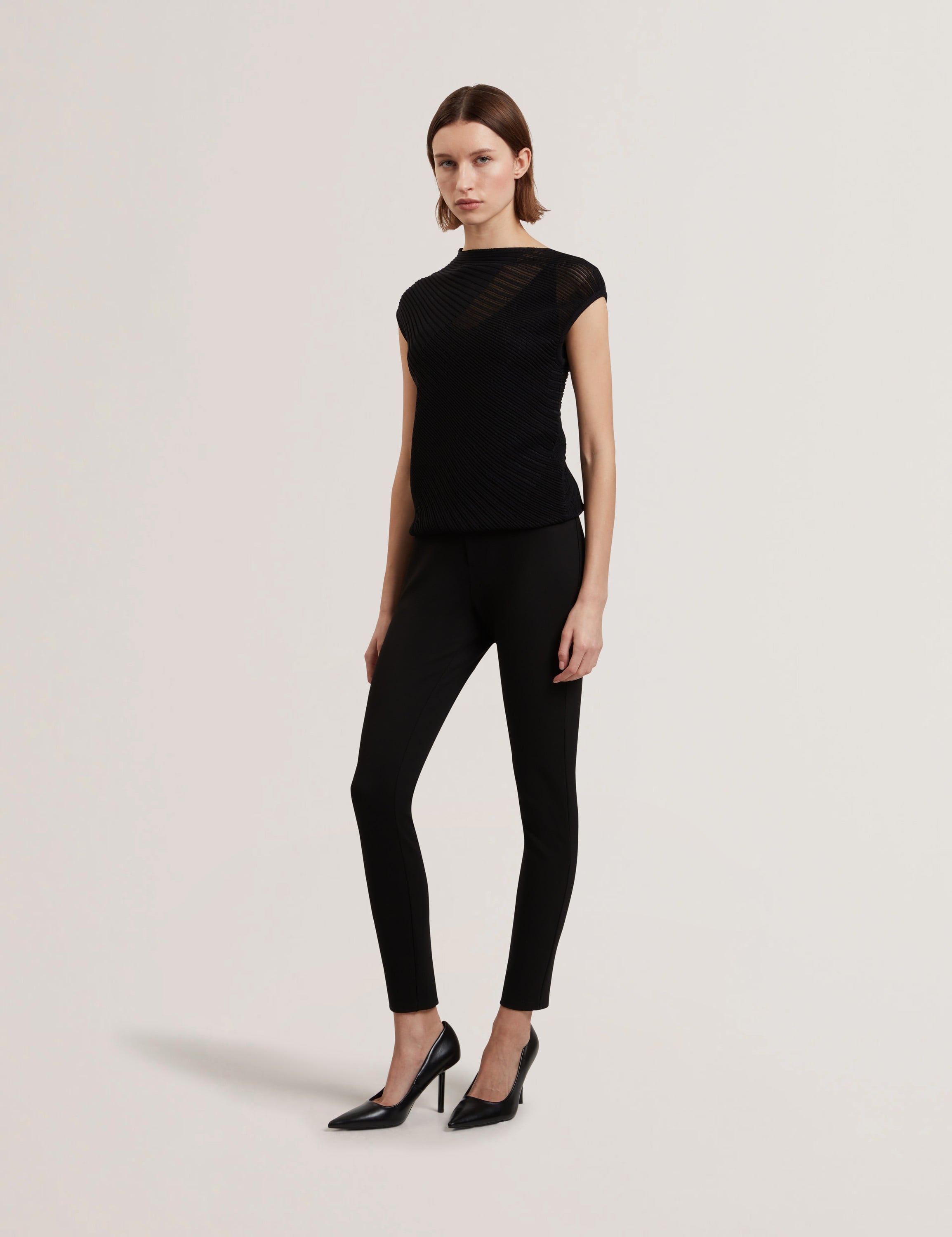 Felinda Fly Front Stretch Legging