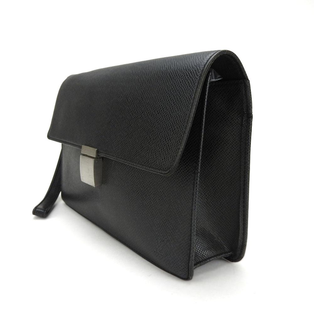 Louis Vuitton Clutch