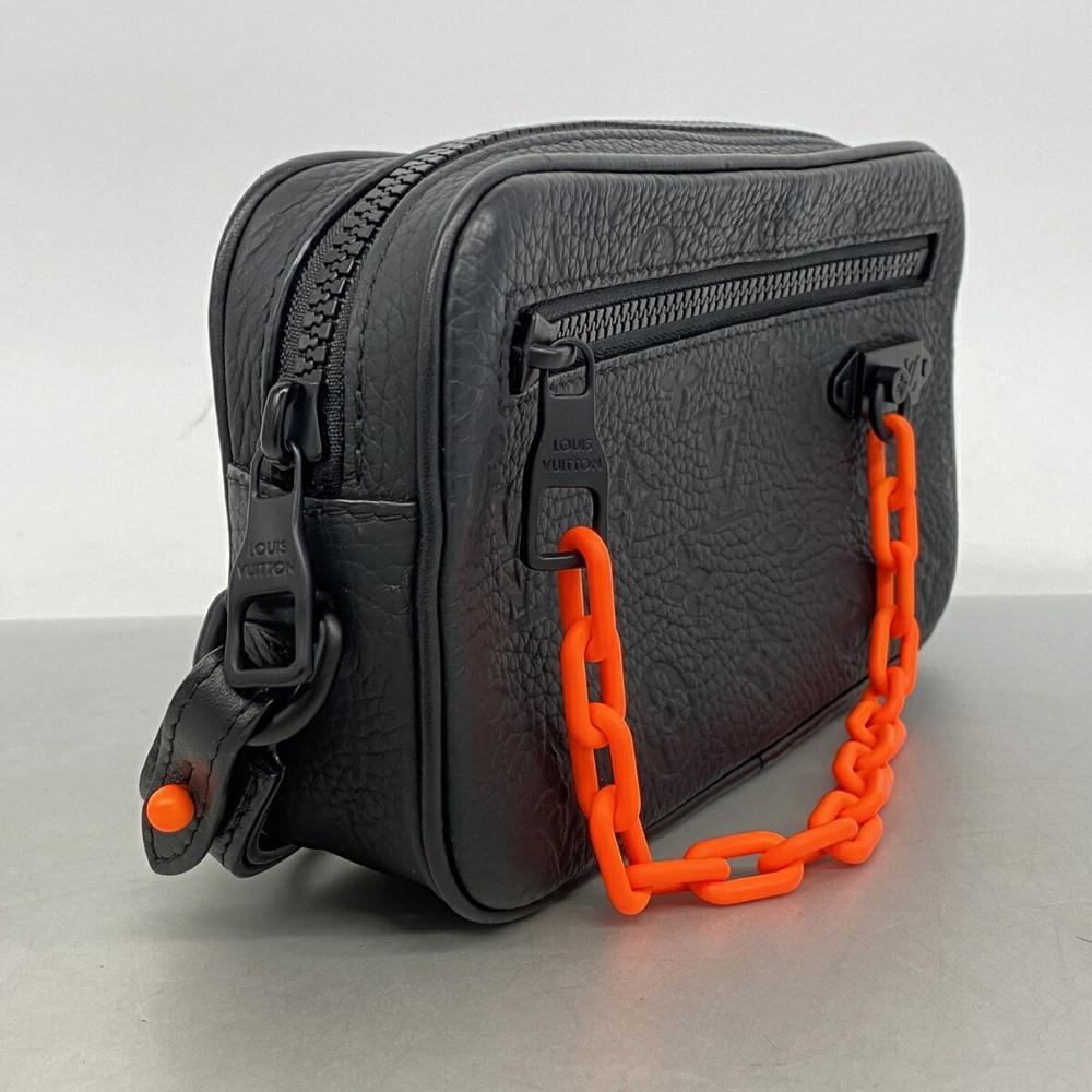 Louis Vuitton Clutch