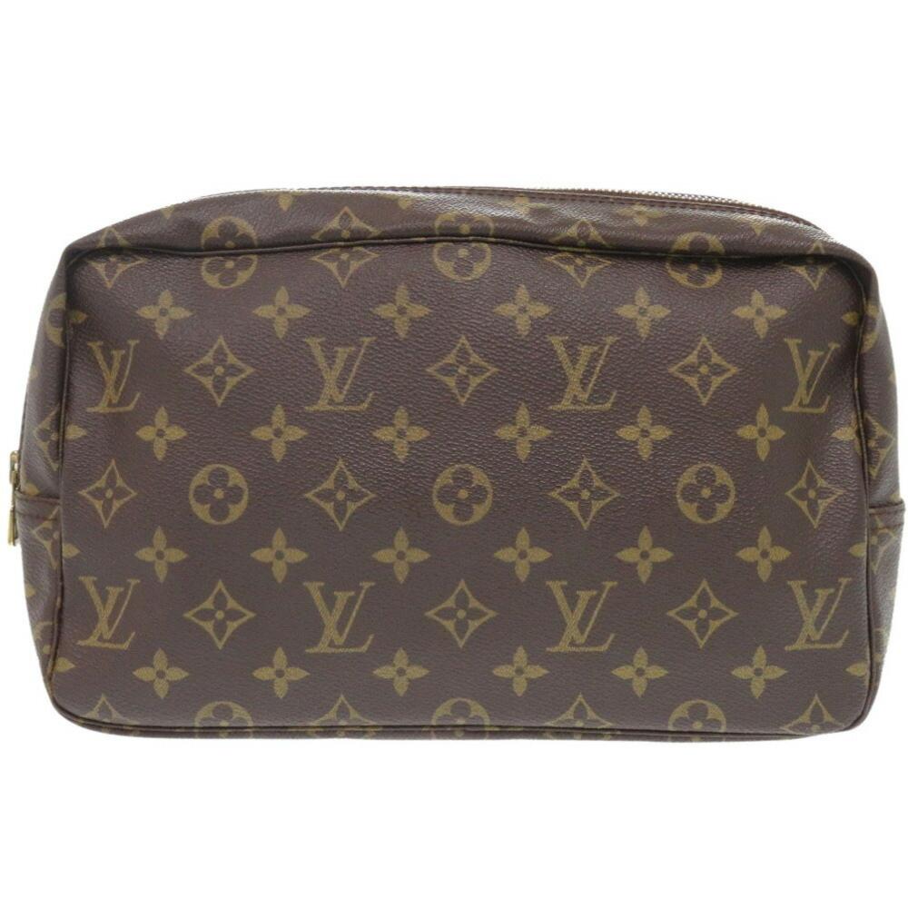 Louis Vuitton Clutch