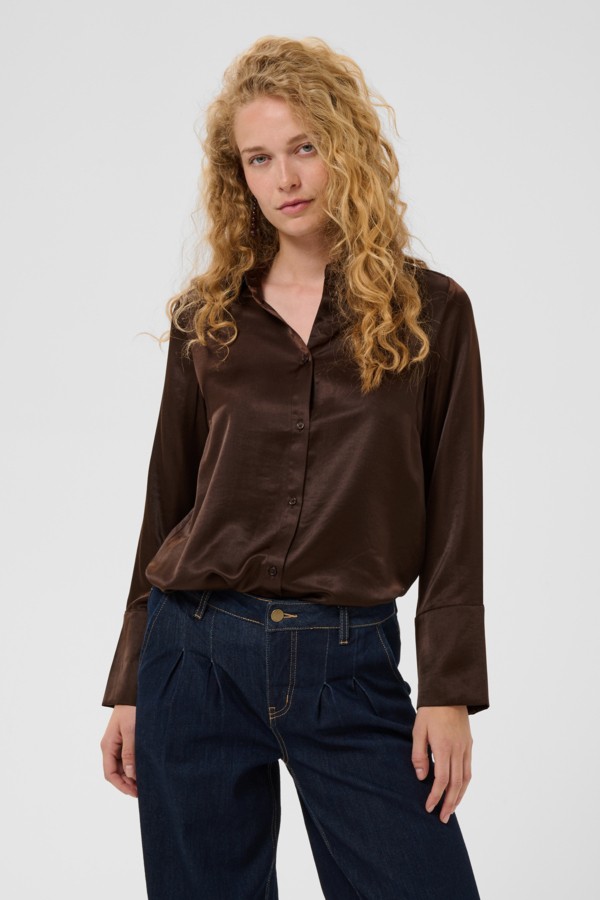 Cumollie Shirt