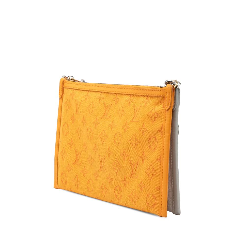 Louis Vuitton Messenger