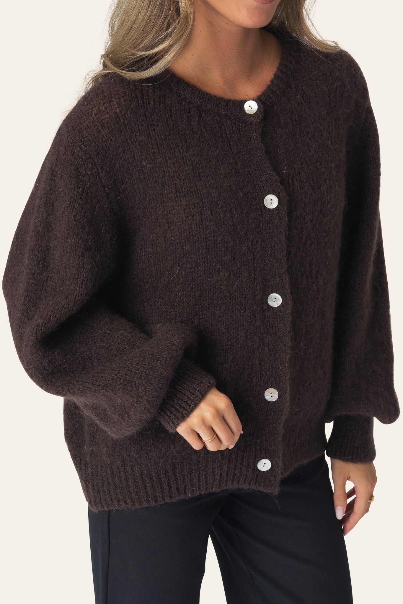 Idaic Cardigan