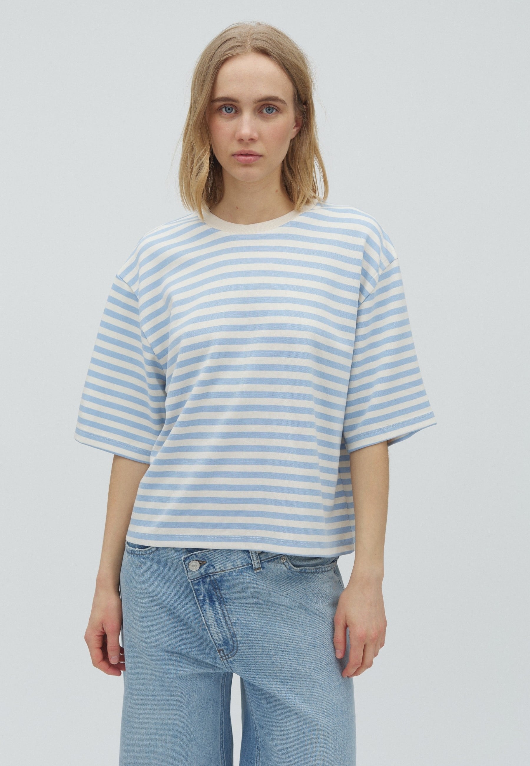 Emrysm - DKK 280 - Spar 30%