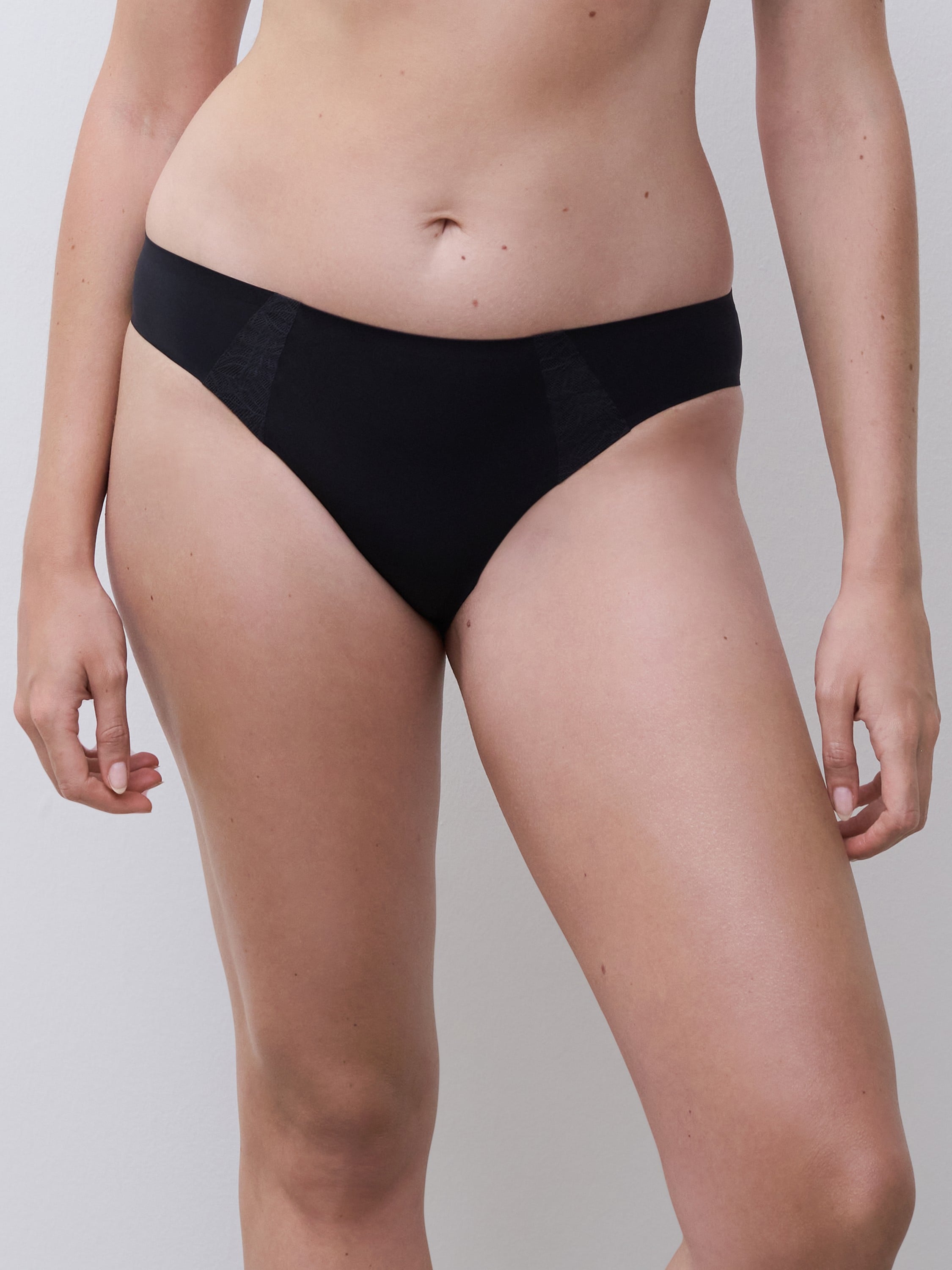 Pure Lace Brief - Køb til DKK 130 - Spar 50%