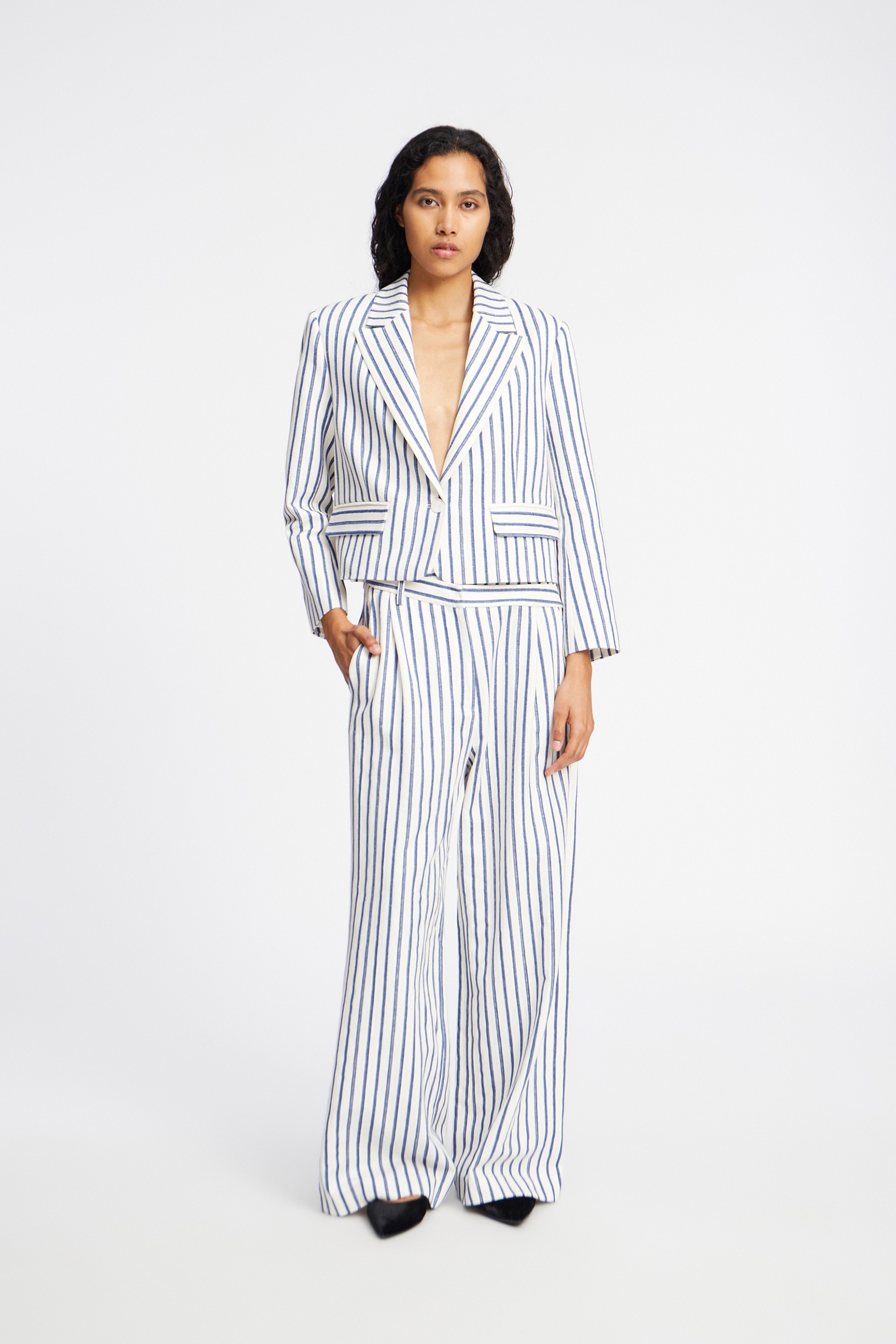 Paislee Linen Cotton Blend Blazer