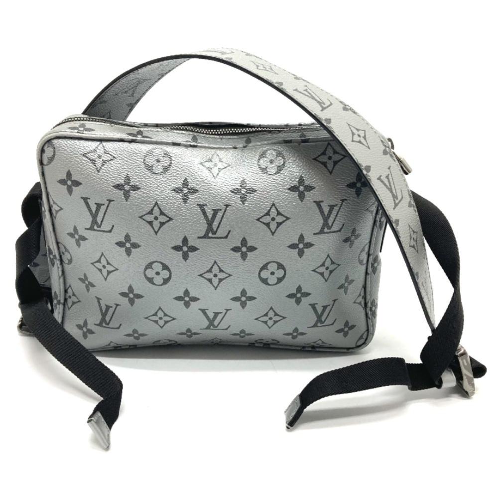 Louis Vuitton Shoulder Bags