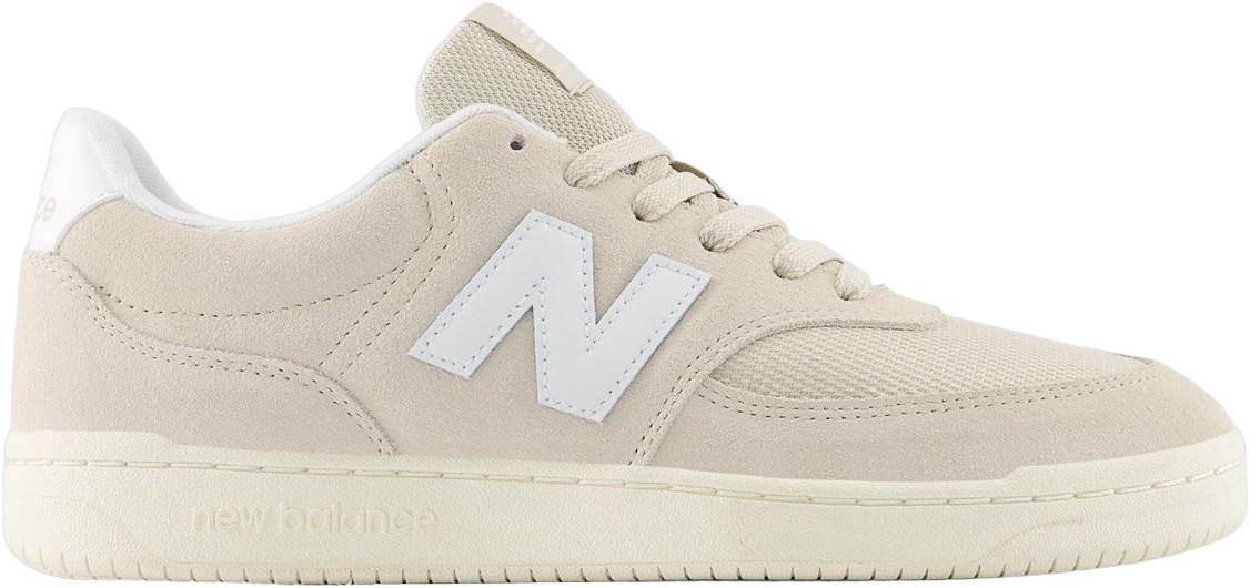 80 Sneakers