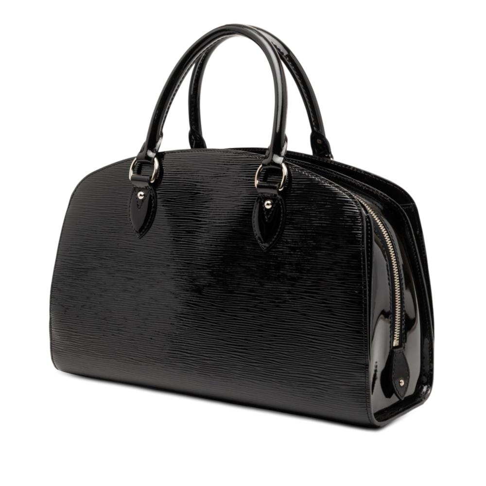 Louis Vuitton Pont Neuf