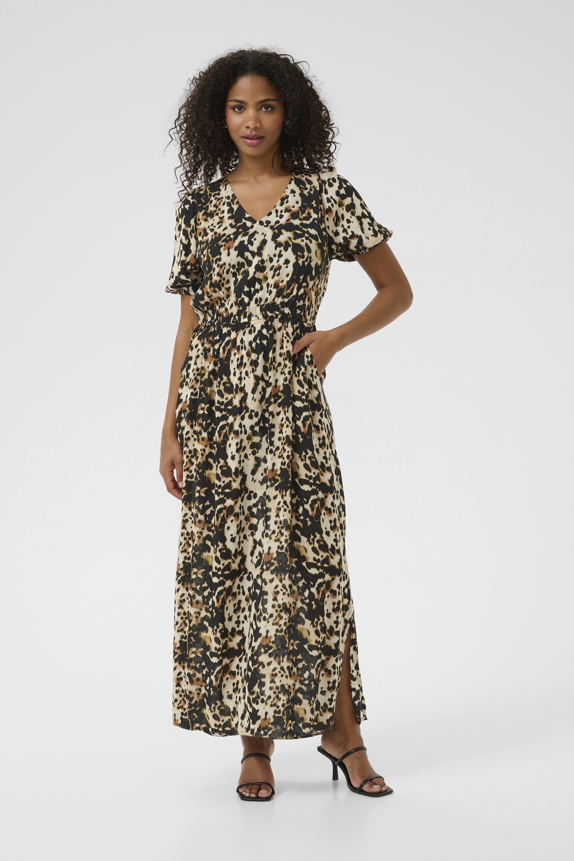 Kaisolde Amber Maxi Dress