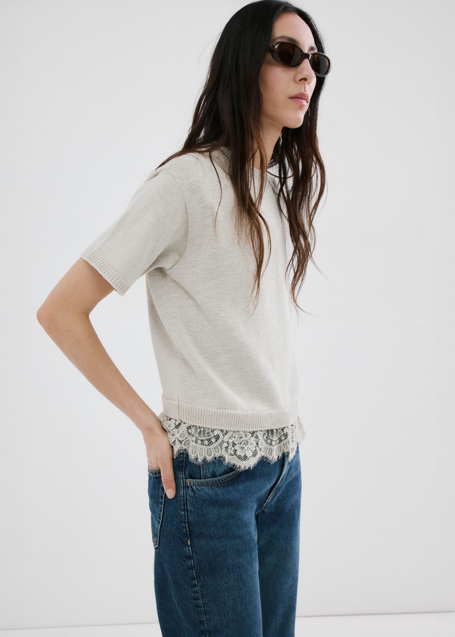Ribbed Lacetrimmed Jumper