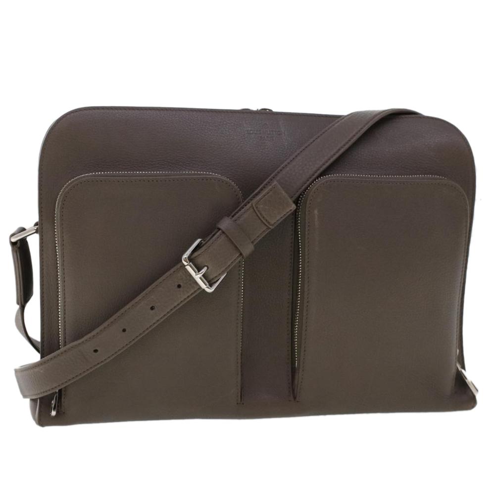 Louis Vuitton Shoulder Bags