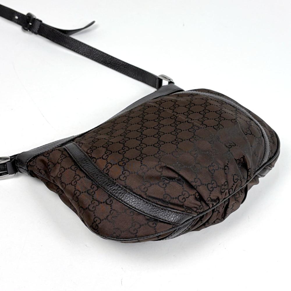 Gucci Shoulder Bag