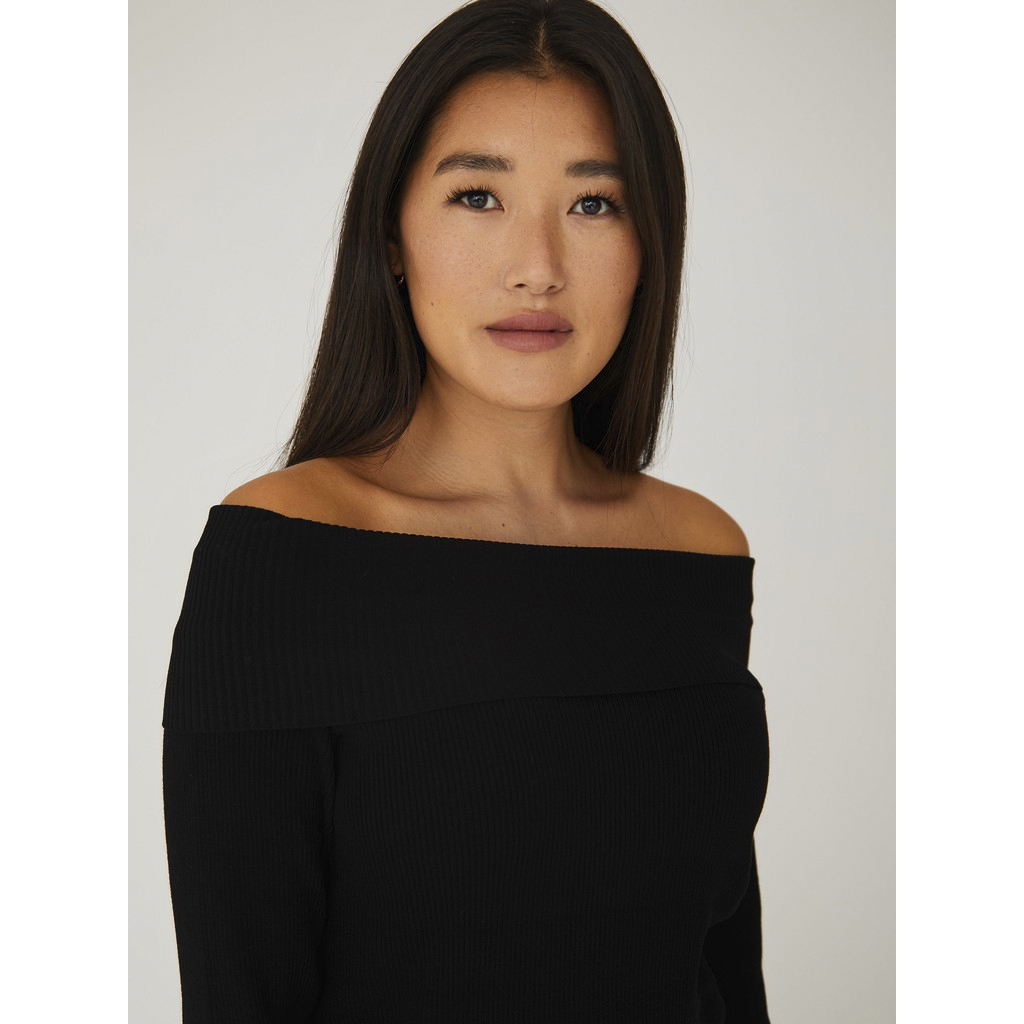 Rib Offshoulder Blouse