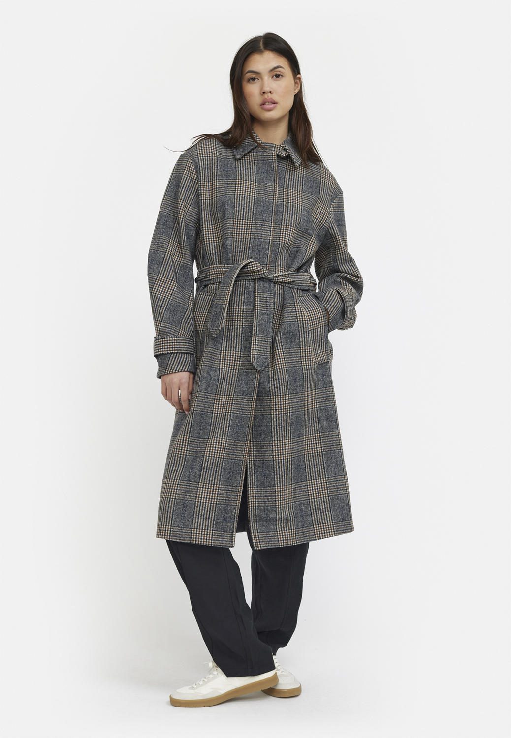 Srmya Wool Trenchcoat