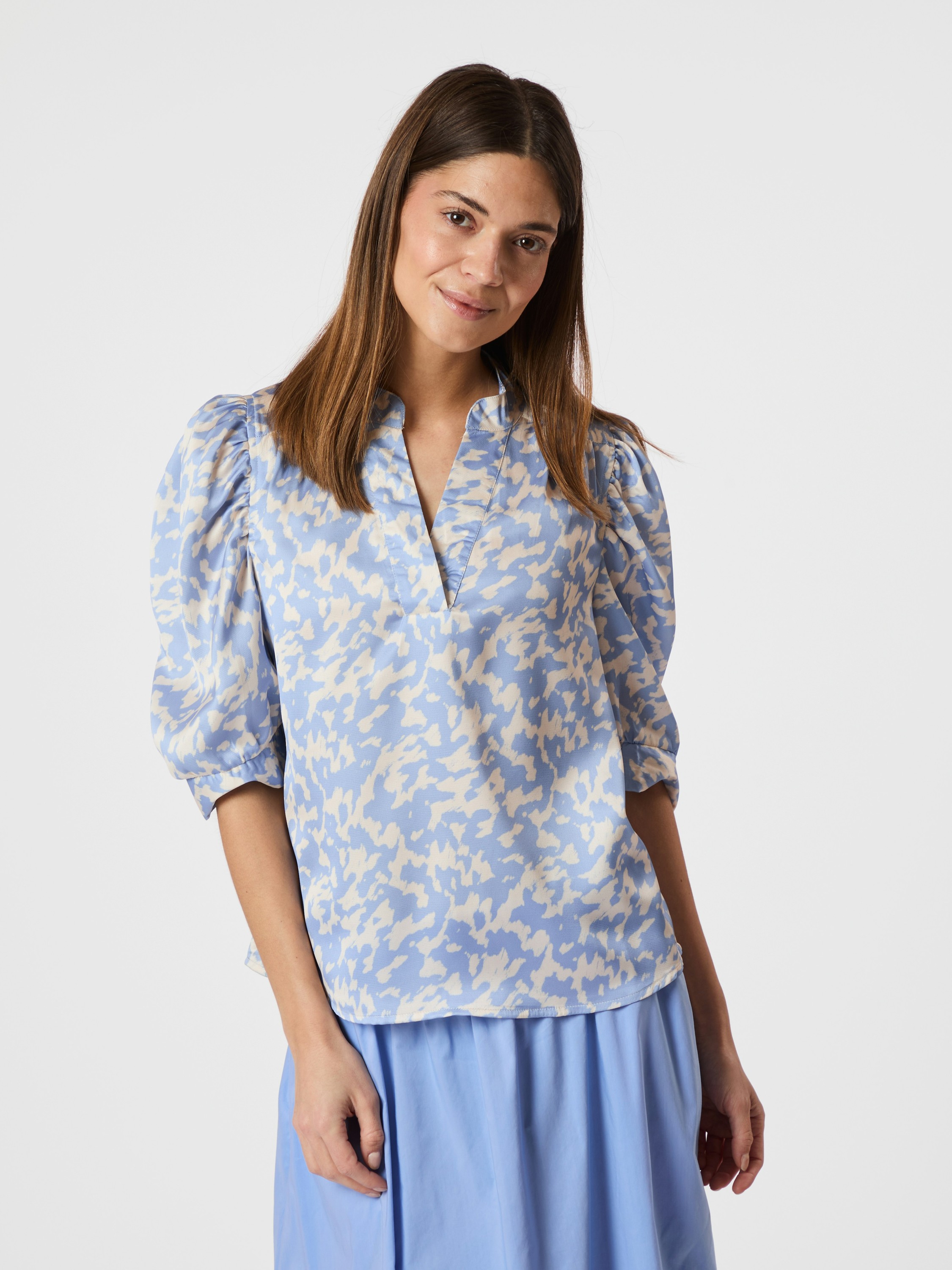 Roella Graphic Fade Blouse - Køb til DKK 200 - Spar 50%