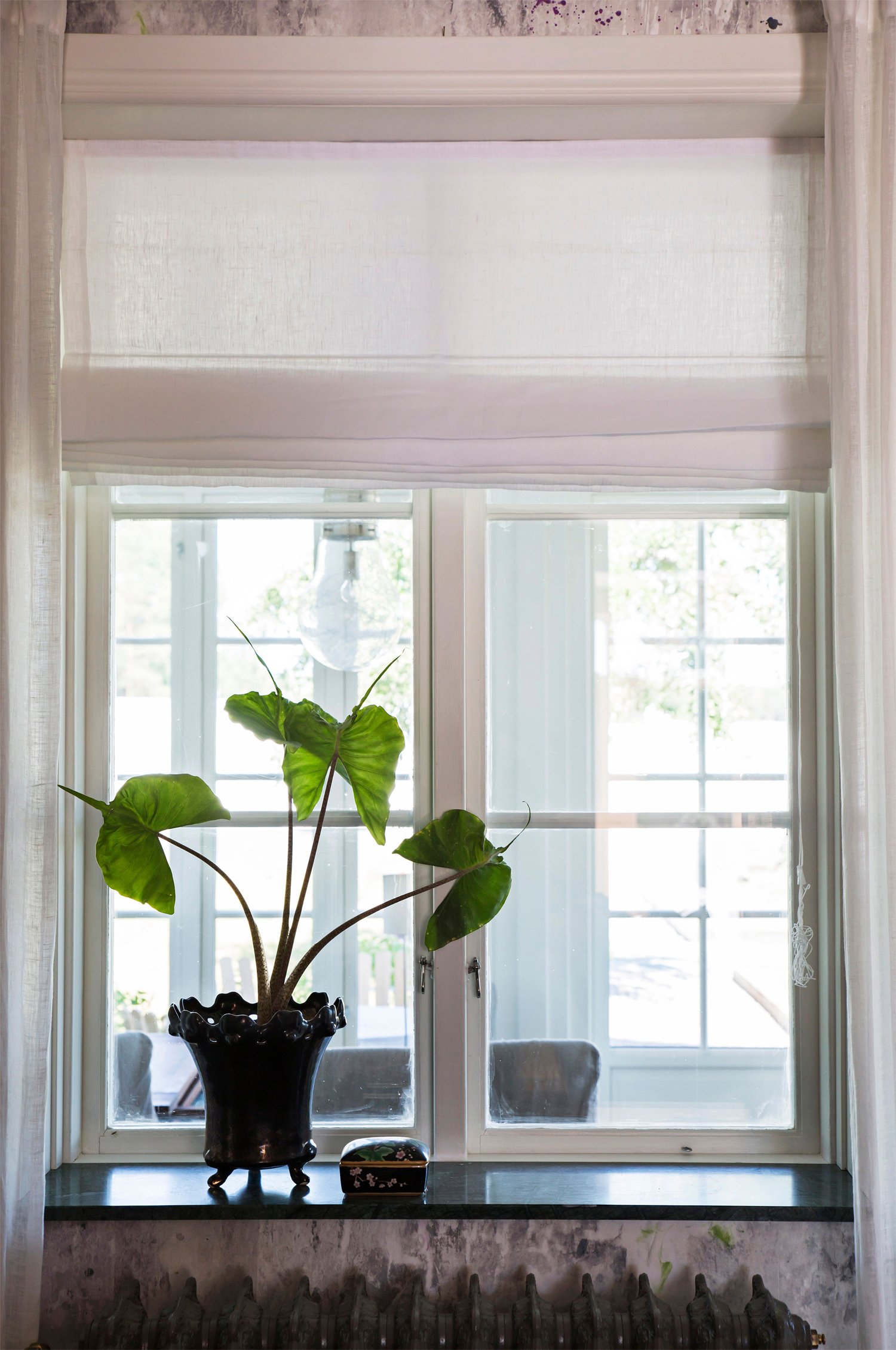 Sunday Roman Blind