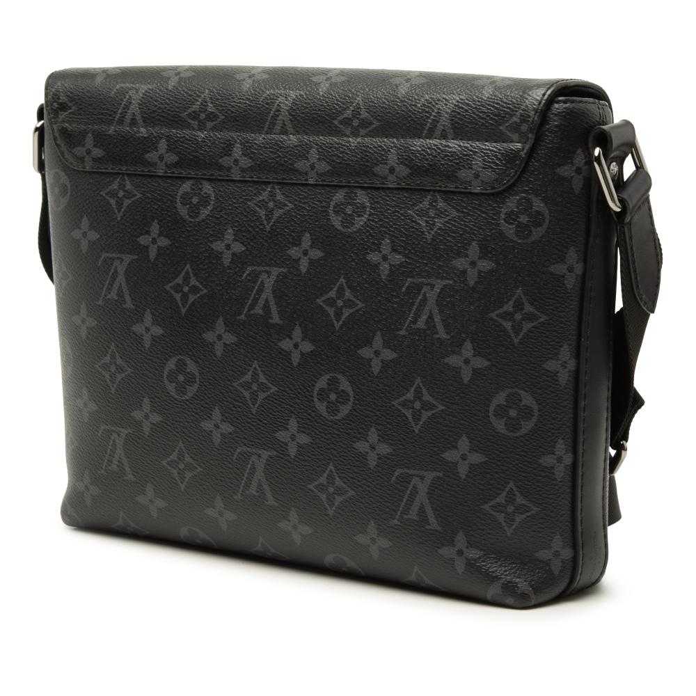 Louis Vuitton District
