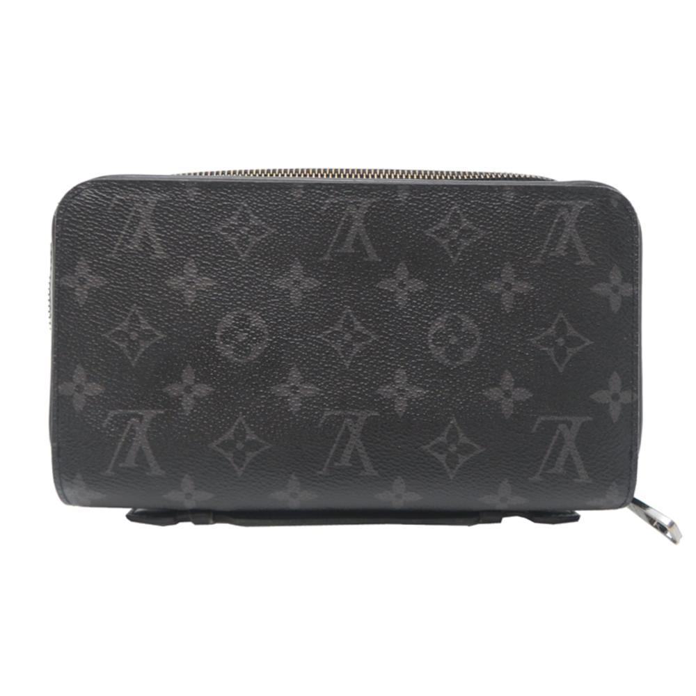 Louis Vuitton Clutch