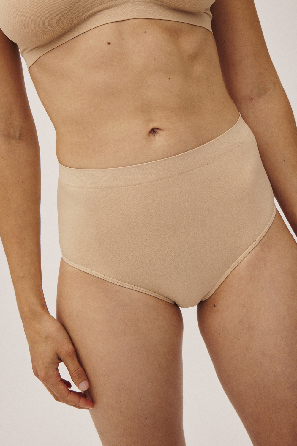 Mellanie 6 Seamless Maxi Brief